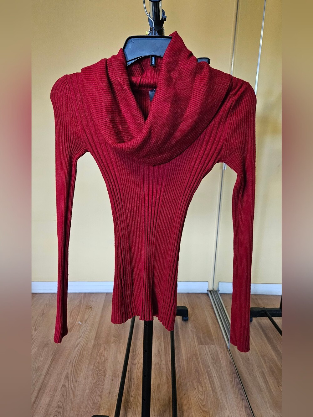 Dots Ribbed Cowl Neck Sweater - Red